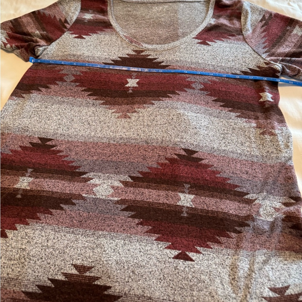 Maurice’s 24/7 Flawless Mixed Pattern Tunic Tee XL - Picture 6 of 7